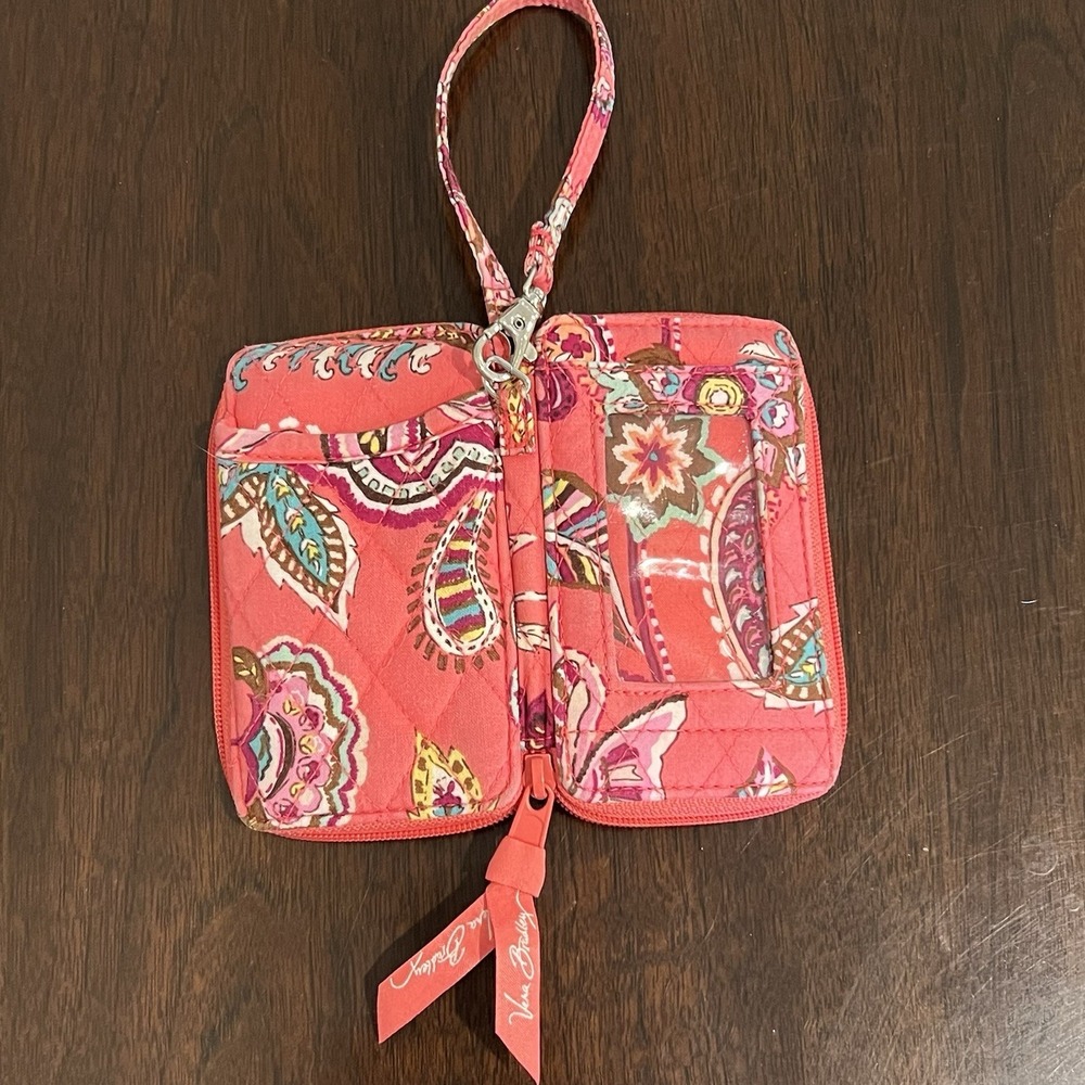 Vera Bradley Wristlet  "Call Me Coral" Compact Purse Retired Pink Paisley Small